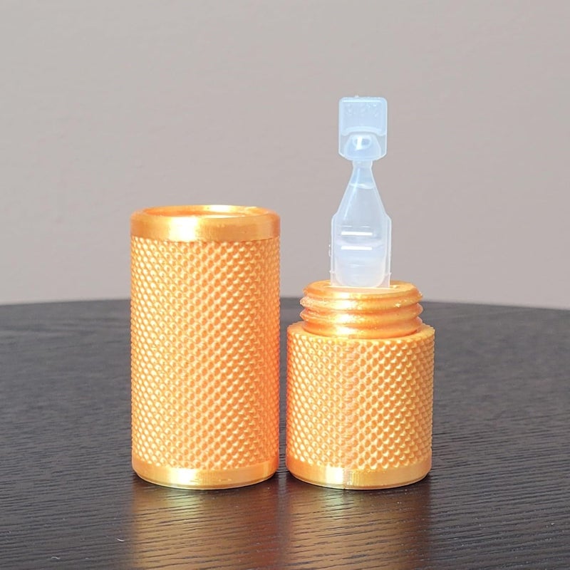 Znet3D Eye Drop Vial Holder & Pocket Carry Case - Holds One (1) Single-Use Eye Drop Vial - Great for carring in Pocket, Purse/Clutch, School Bag - (Silk Gold) - Image 2
